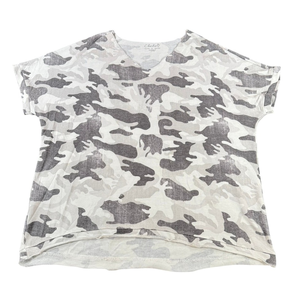 Charlie B Womens Grey Camo V-Neck High-Low Short Sleeve Top Size Large